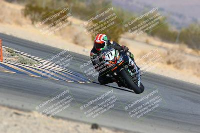 media/Jan-16-2022-CVMA (Sun) [[7f3d92989d]]/Race 2 Supersport Middleweight/